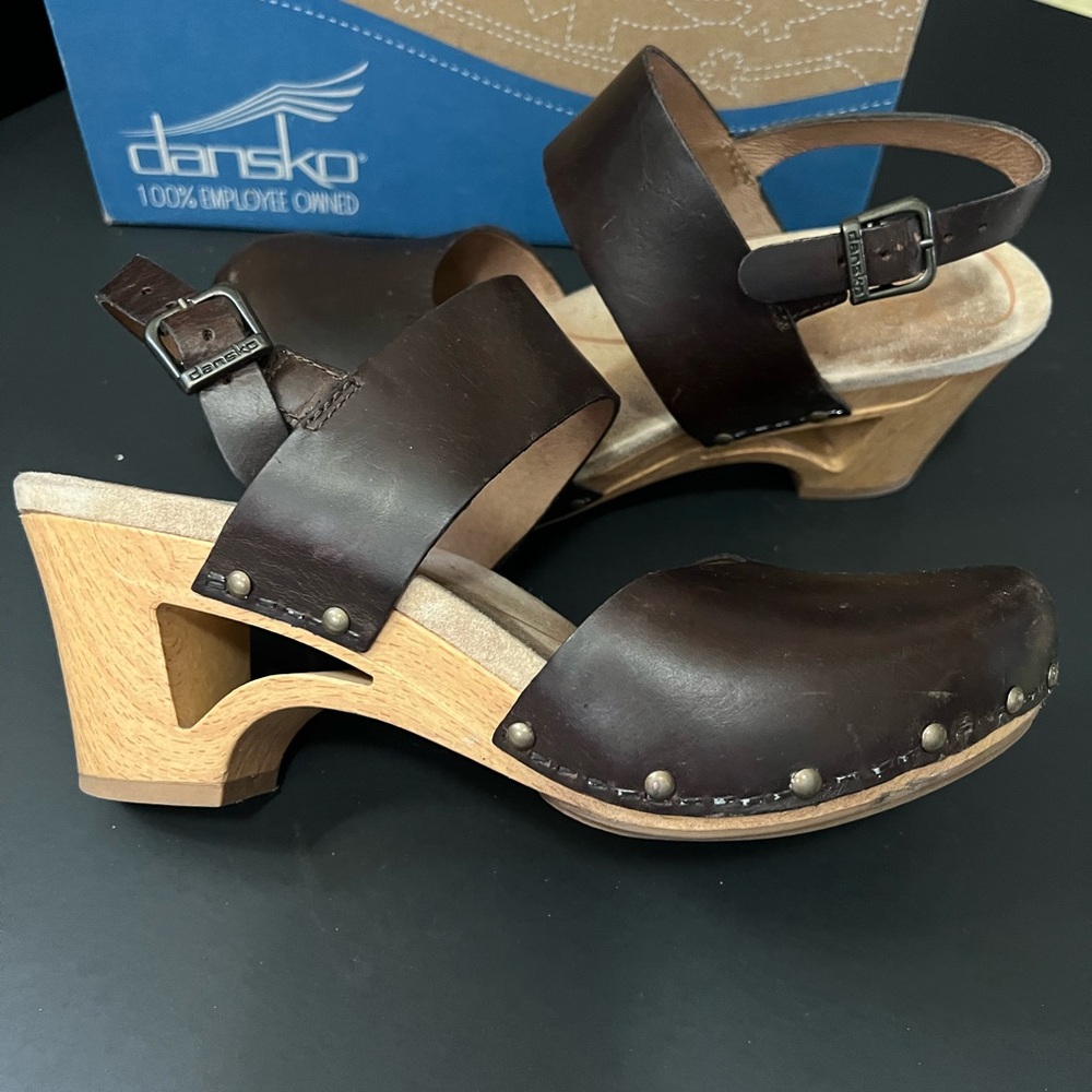 Dansko Thea Pull Up clog 6.5/37
